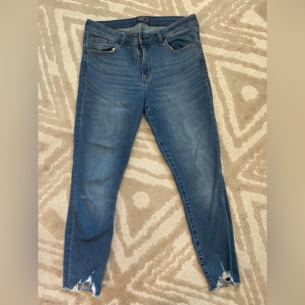 Abercrombie & Fitch Mid-Rise Super Skinny Ankle Jeans